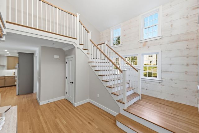 37 Porter Road, Andover, MA 01810
