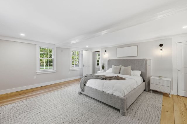 37 Porter Road, Andover, MA 01810