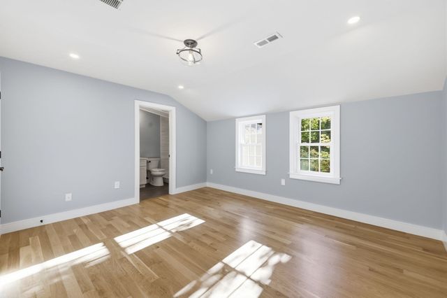 37 Porter Road, Andover, MA 01810