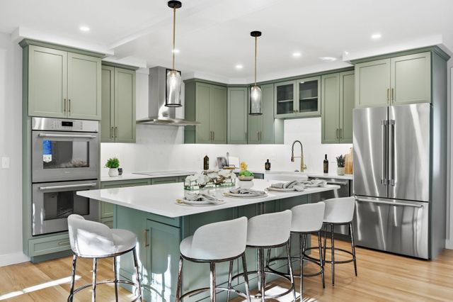 37 Porter Road, Andover, MA 01810