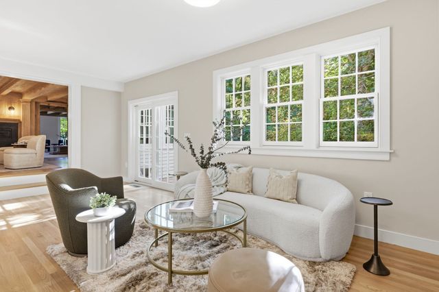 37 Porter Road, Andover, MA 01810
