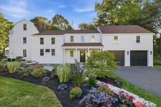 37 Porter Road, Andover, MA 01810