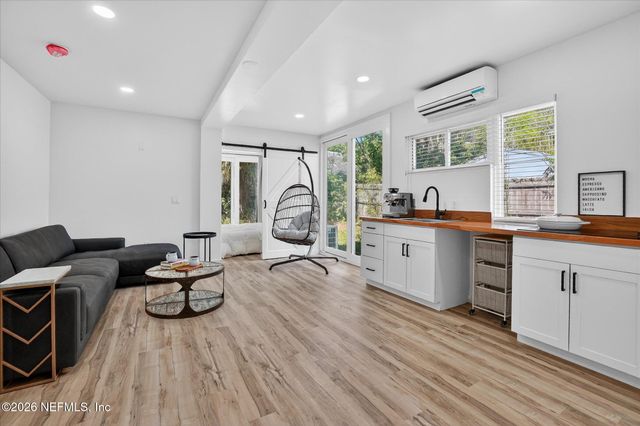 8778 WATERFRONT Terrace A, Jacksonville, FL 32217