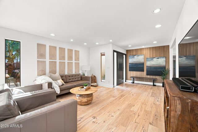9827 N 65TH Place, Paradise Valley, AZ 85253