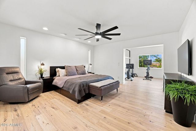 9827 N 65TH Place, Paradise Valley, AZ 85253