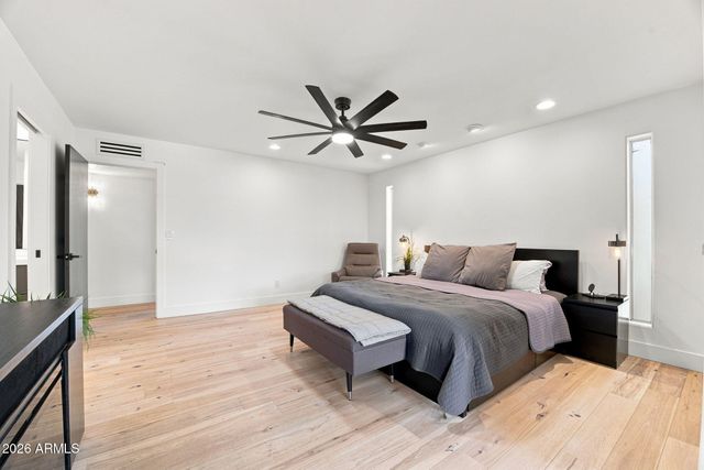 9827 N 65TH Place, Paradise Valley, AZ 85253