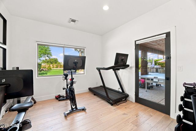 9827 N 65TH Place, Paradise Valley, AZ 85253