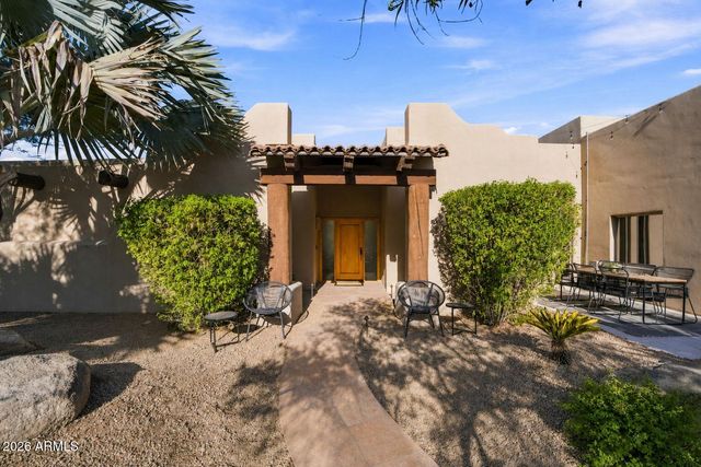 9827 N 65TH Place, Paradise Valley, AZ 85253