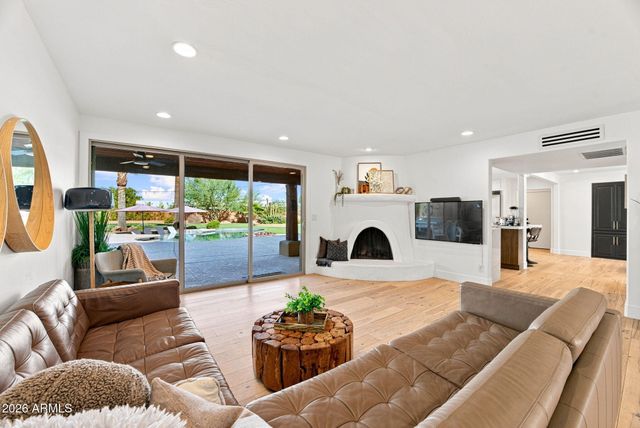 9827 N 65TH Place, Paradise Valley, AZ 85253