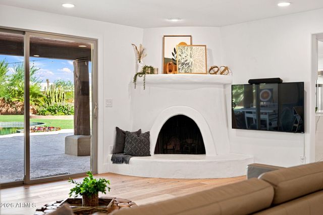 9827 N 65TH Place, Paradise Valley, AZ 85253