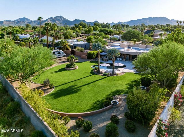 9827 N 65TH Place, Paradise Valley, AZ 85253