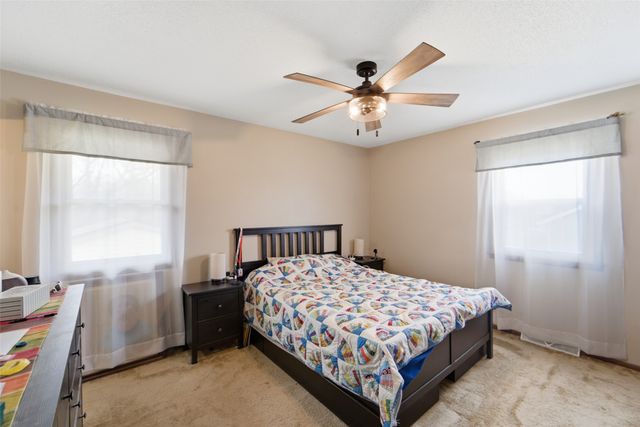 155 Coal Ridge Road, Knoxville, IA 50138