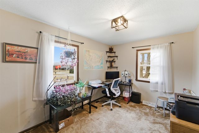 155 Coal Ridge Road, Knoxville, IA 50138