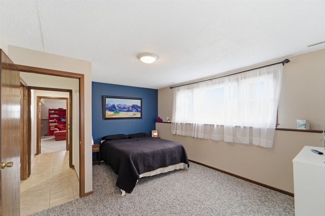 155 Coal Ridge Road, Knoxville, IA 50138