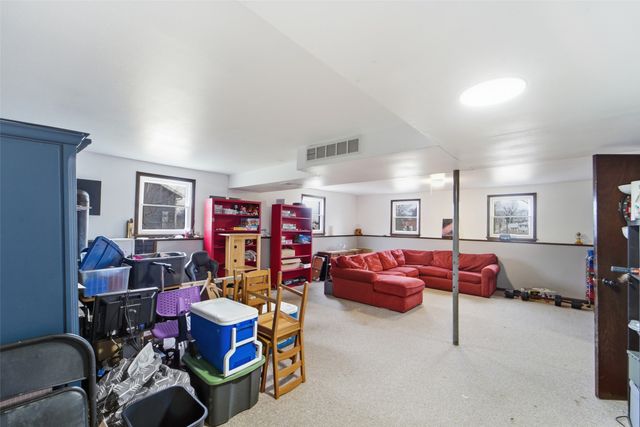 155 Coal Ridge Road, Knoxville, IA 50138