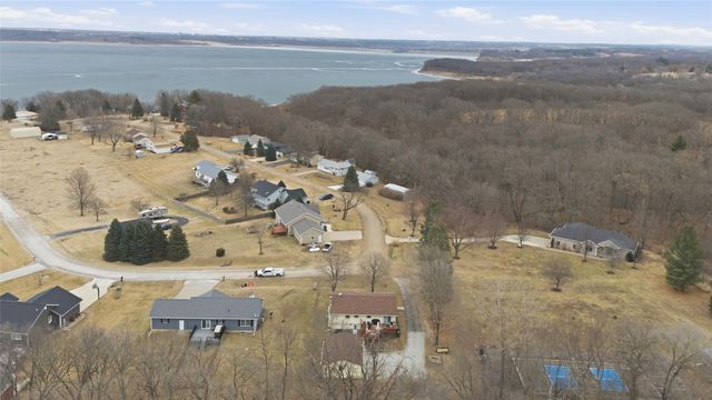 155 Coal Ridge Road, Knoxville, IA 50138