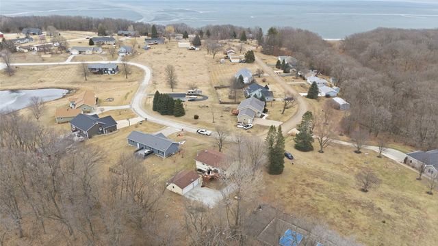 155 Coal Ridge Road, Knoxville, IA 50138