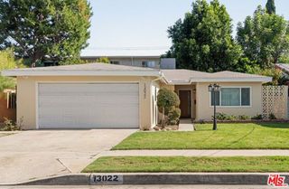 13022 Aetna Street, Los Angeles, CA 91401
