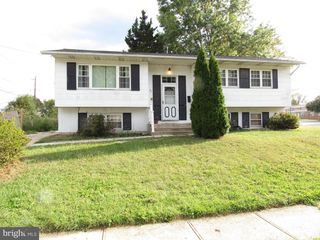 25 GLYN DR, Newark, DE 19713
