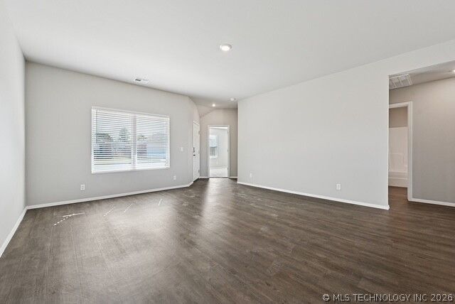 8419 E 162nd Place S, Bixby, OK 74008