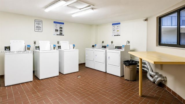 8400 SW 133rd Ave Rd 118, Miami, FL 33183