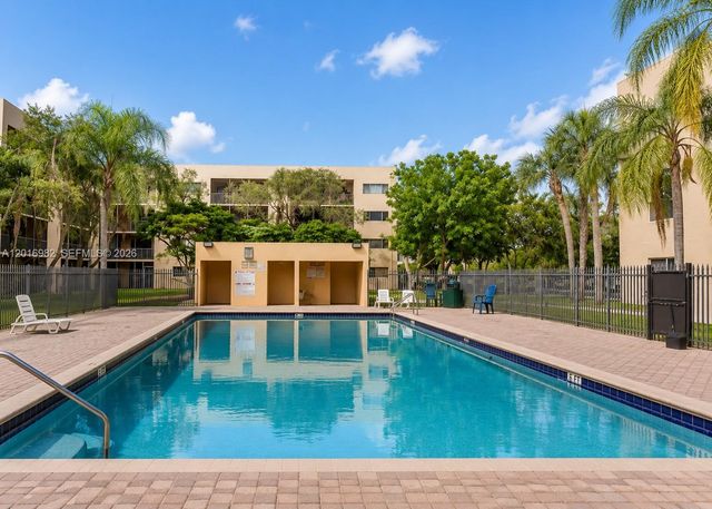 8400 SW 133rd Ave Rd 118, Miami, FL 33183