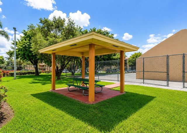 8400 SW 133rd Ave Rd 118, Miami, FL 33183