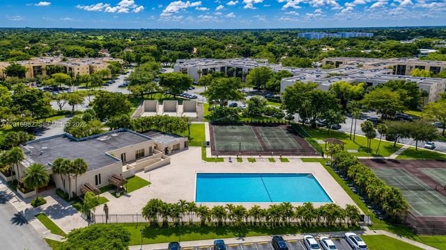 8400 SW 133rd Ave Rd 118, Miami, FL 33183