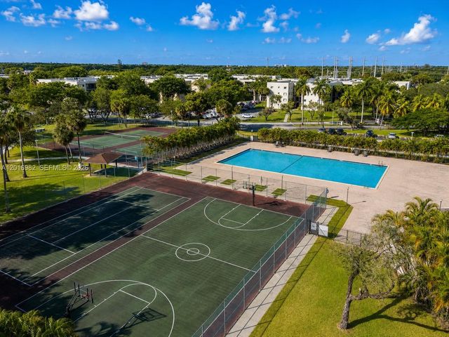 8400 SW 133rd Ave Rd 118, Miami, FL 33183
