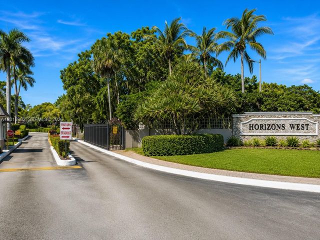 8400 SW 133rd Ave Rd 118, Miami, FL 33183