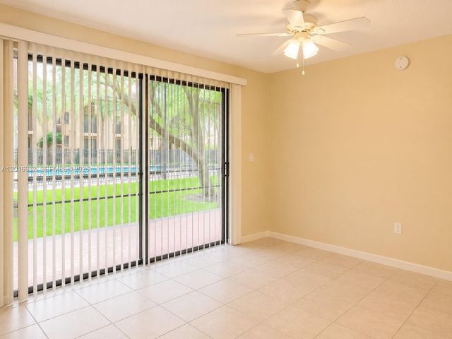 8400 SW 133rd Ave Rd 118, Miami, FL 33183