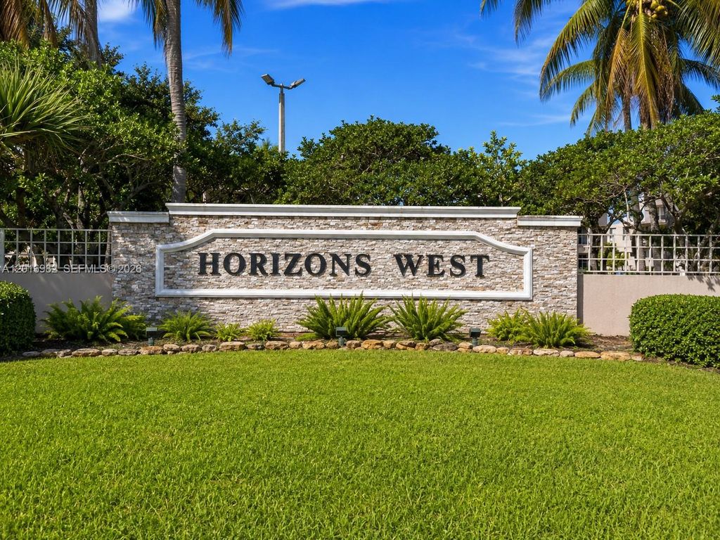 8400 SW 133rd Ave Rd 118, Miami, FL 33183