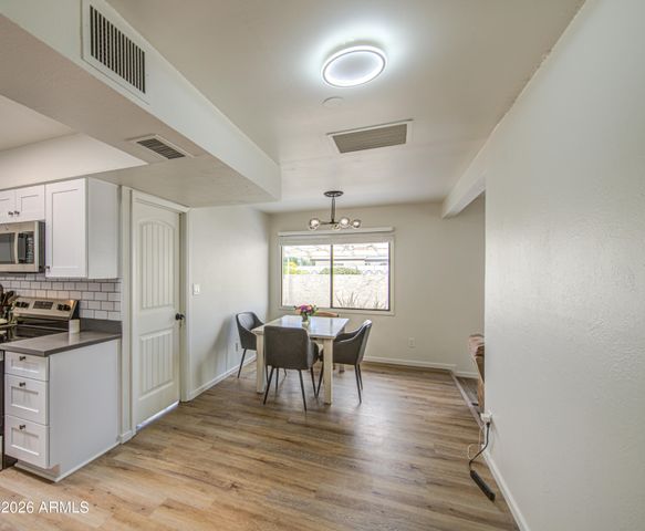 2048 W JOAN DE ARC Avenue, Phoenix, AZ 85029