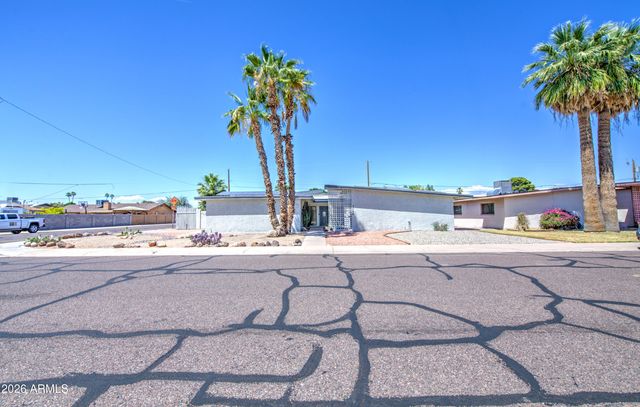 2048 W JOAN DE ARC Avenue, Phoenix, AZ 85029