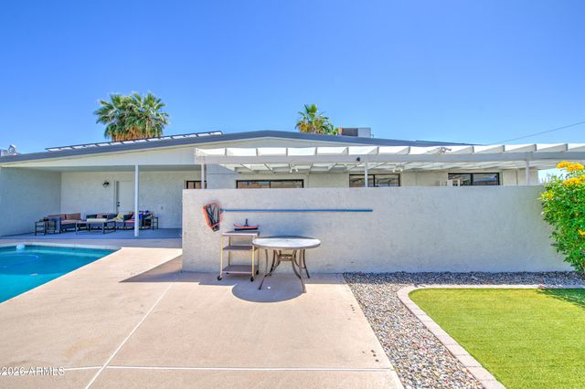 2048 W JOAN DE ARC Avenue, Phoenix, AZ 85029