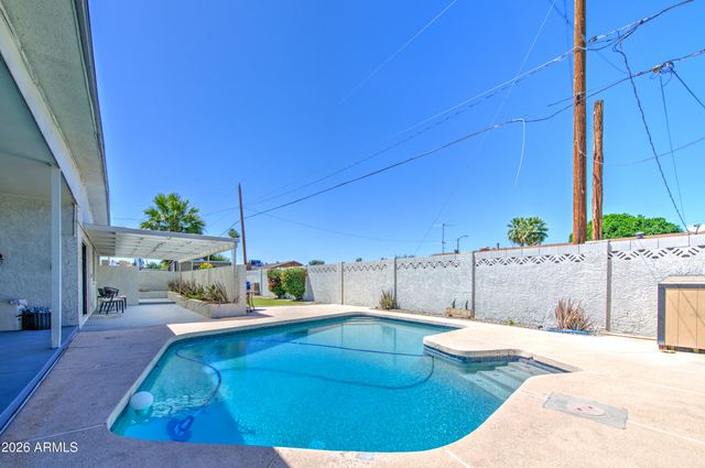 2048 W JOAN DE ARC Avenue, Phoenix, AZ 85029