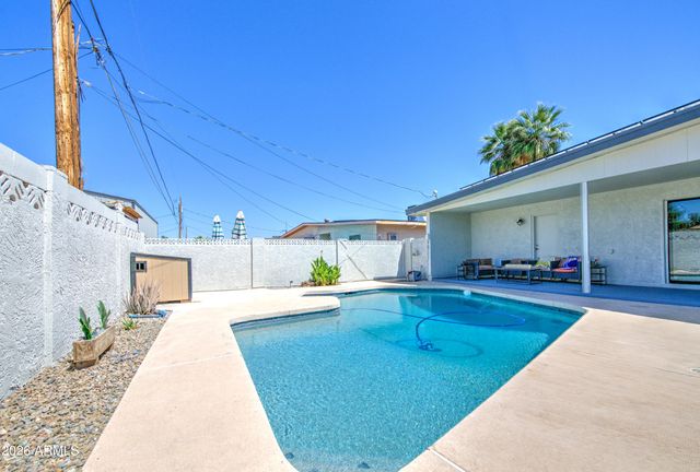 2048 W JOAN DE ARC Avenue, Phoenix, AZ 85029