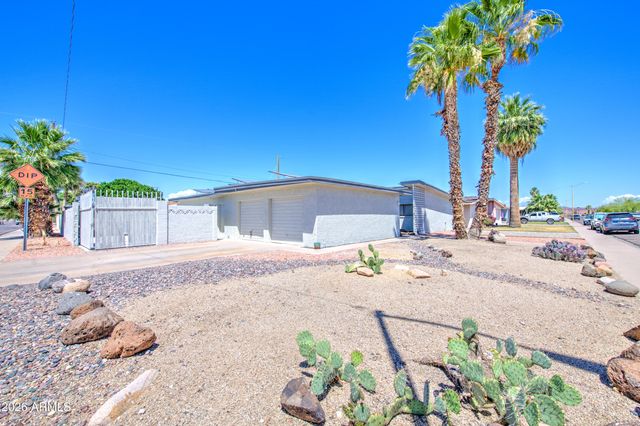 2048 W JOAN DE ARC Avenue, Phoenix, AZ 85029
