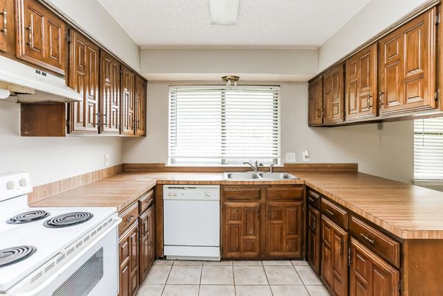 7404 Cheryl Court, Watauga, TX 76148