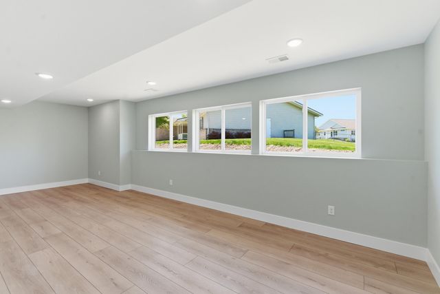 243 W Gardner Street, Sparta Vllg, MI 49345