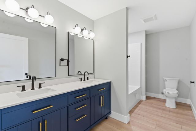 243 W Gardner Street, Sparta Vllg, MI 49345