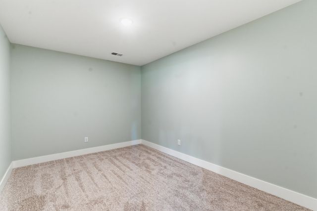 243 W Gardner Street, Sparta Vllg, MI 49345
