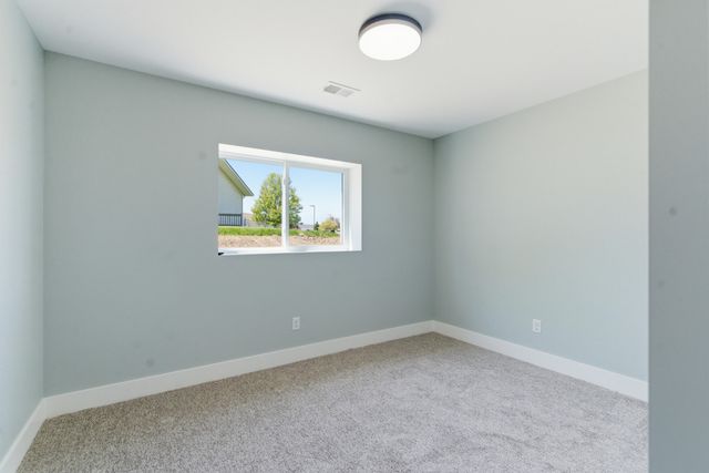 243 W Gardner Street, Sparta Vllg, MI 49345