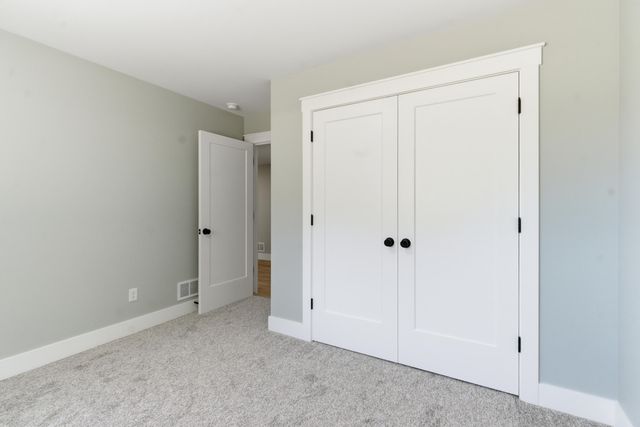 243 W Gardner Street, Sparta Vllg, MI 49345