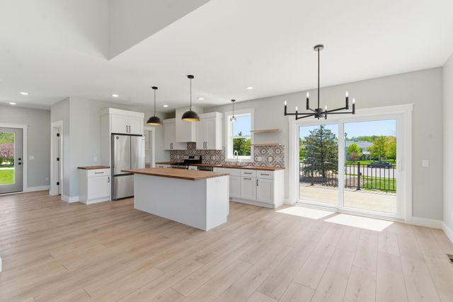 243 W Gardner Street, Sparta Vllg, MI 49345