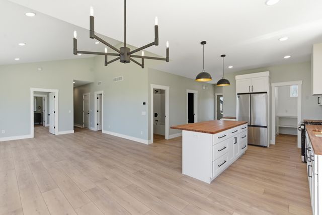 243 W Gardner Street, Sparta Vllg, MI 49345
