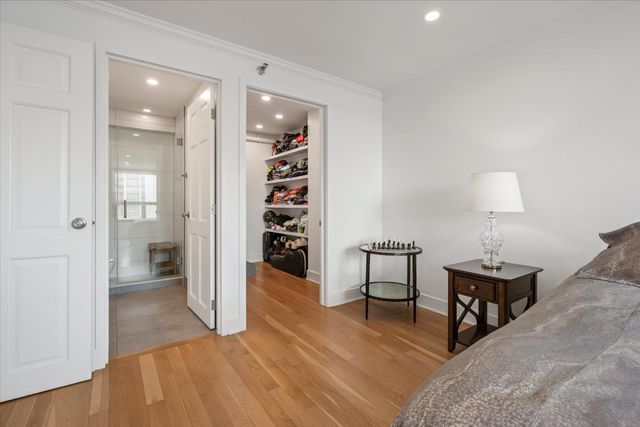 1250 N Dearborn Parkway 24E, Chicago, IL 60610