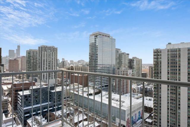 1250 N Dearborn Parkway 24E, Chicago, IL 60610
