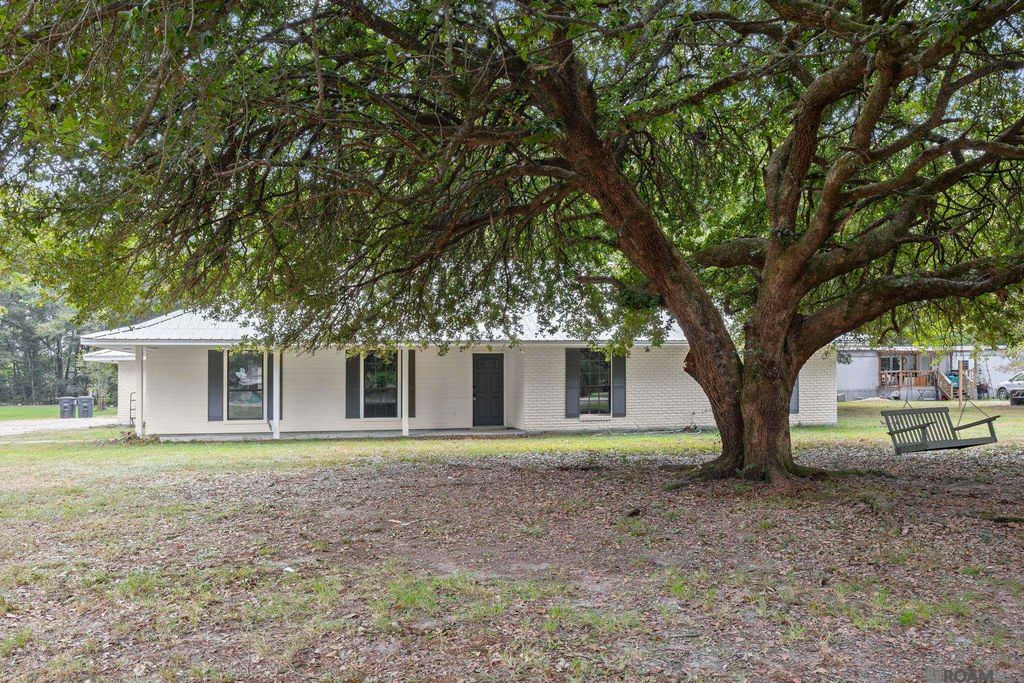 15316 Libra Ave, Pride, LA 70770
