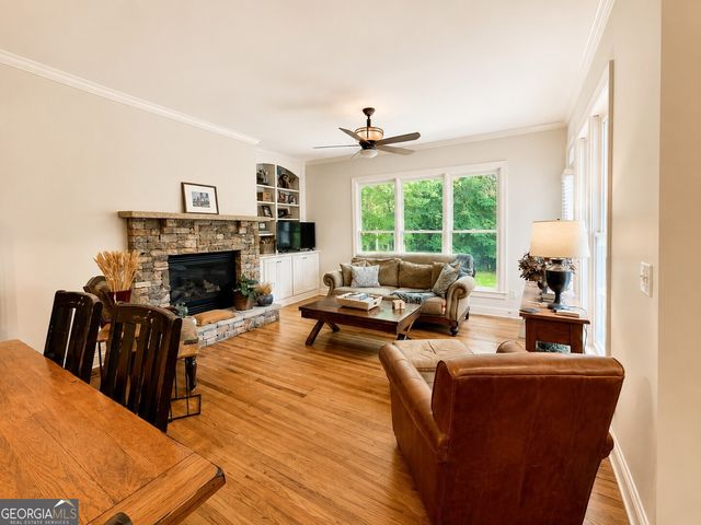 14756 Taylor Valley Way, Milton, GA 30004